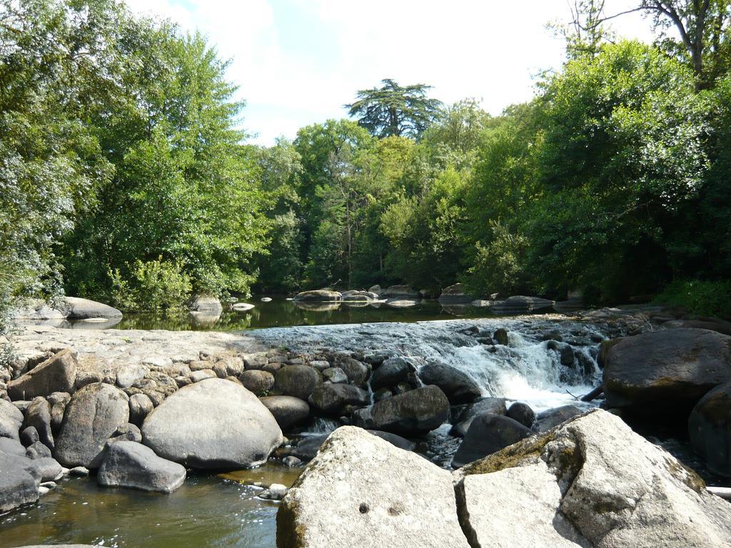 Village de Gîtes du Moulin Neuf Getigne Exterior foto